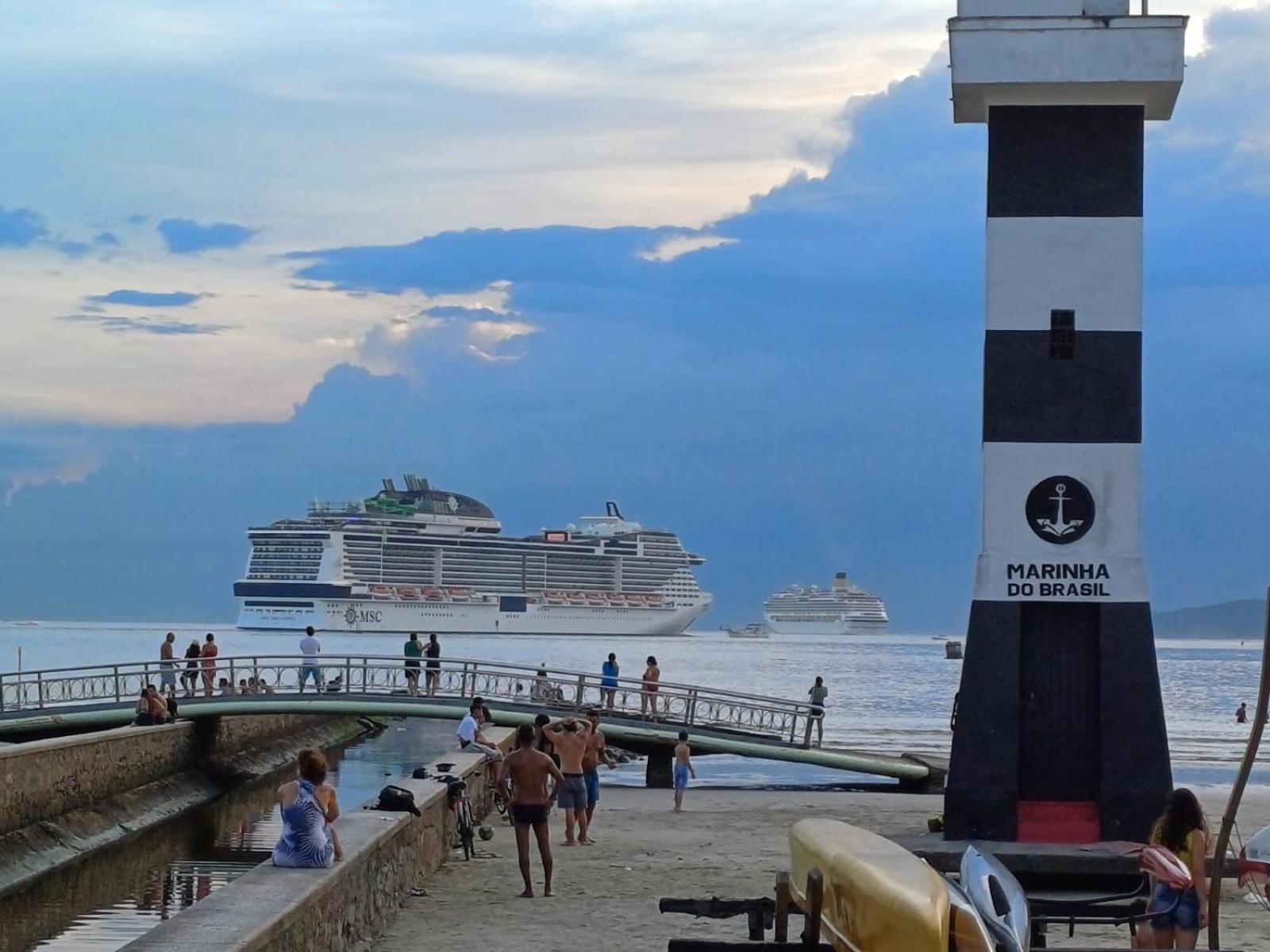 Kitnet Simples Na Ponta Da Praia ,Santos, A Uma Quadra Da Praia, Proximo Ao Aquario Экстерьер фото