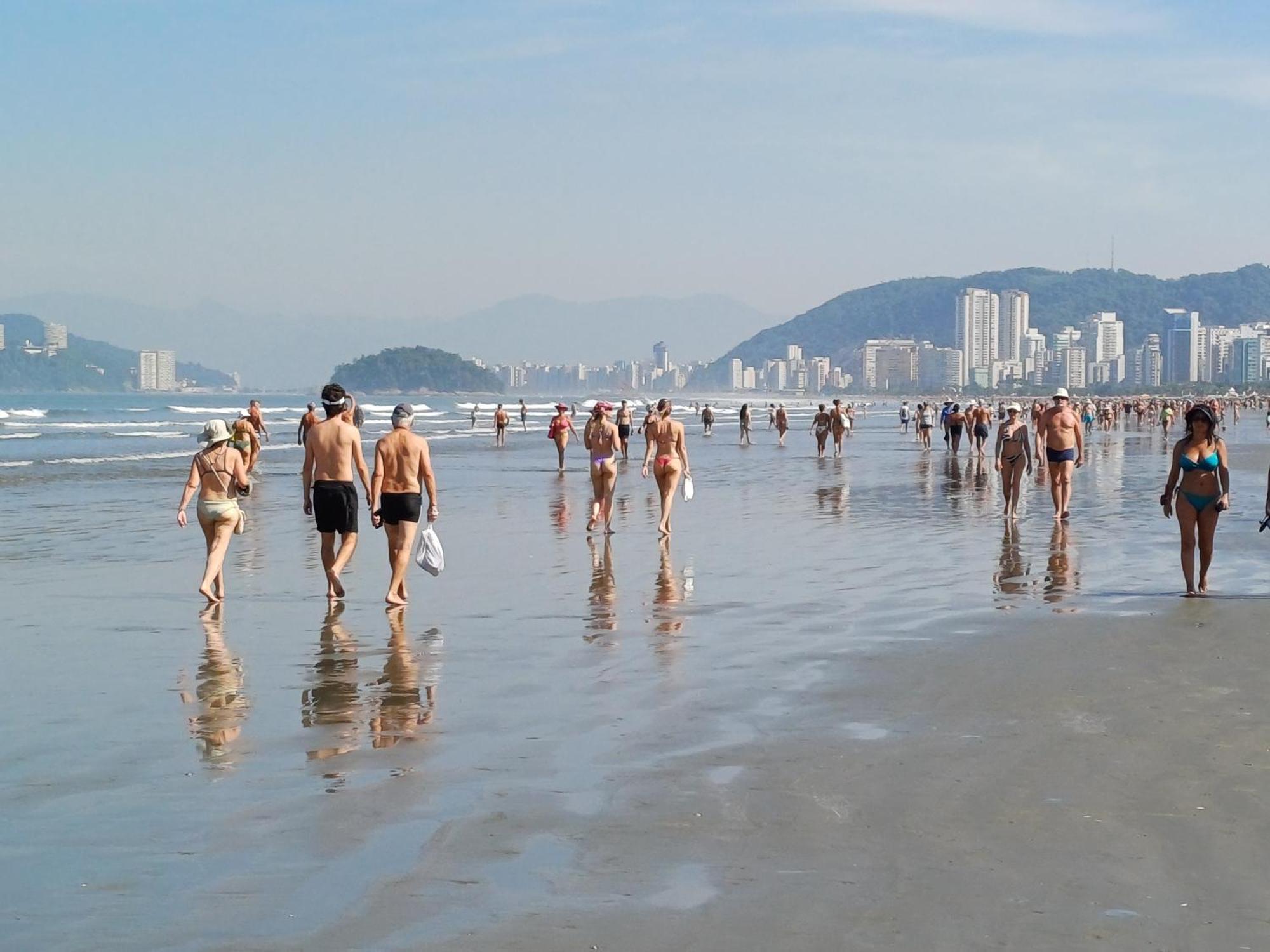 Kitnet Simples Na Ponta Da Praia ,Santos, A Uma Quadra Da Praia, Proximo Ao Aquario Экстерьер фото
