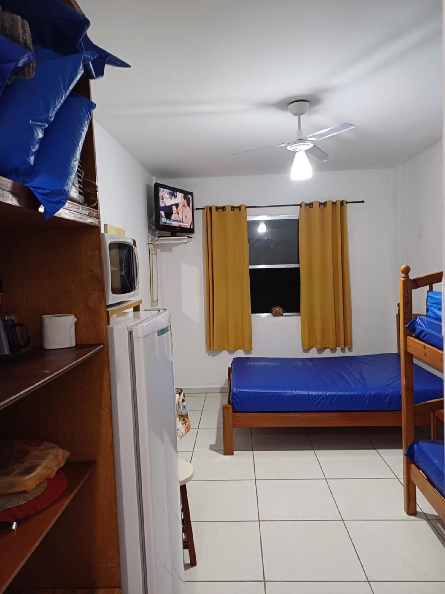 Kitnet Simples Na Ponta Da Praia ,Santos, A Uma Quadra Da Praia, Proximo Ao Aquario Номер фото